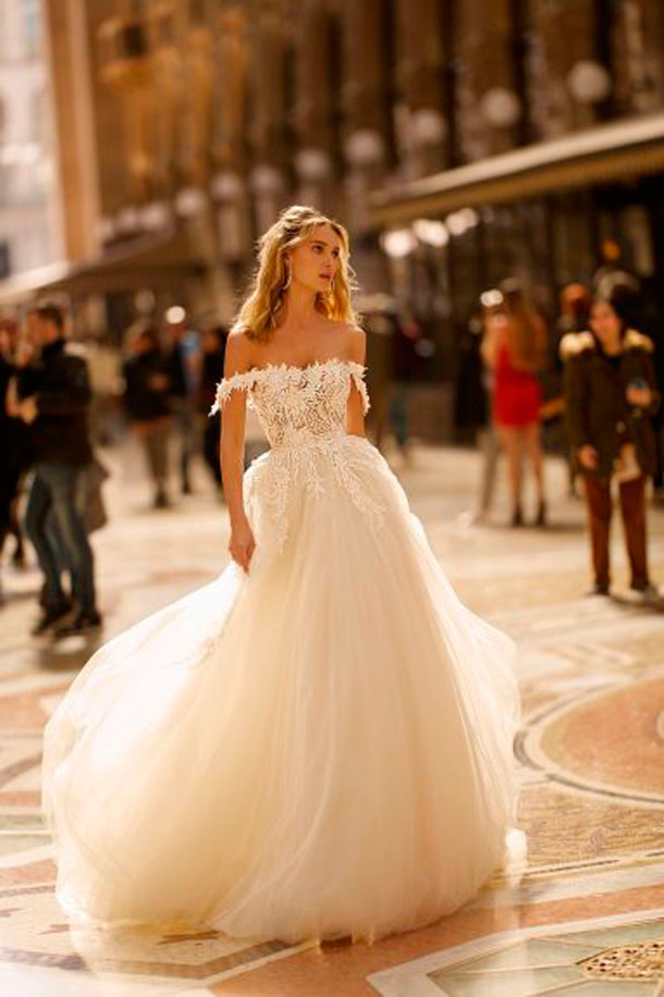 ilovebrides.pt Berta Milano Collection 2020 vestidos de noiva
